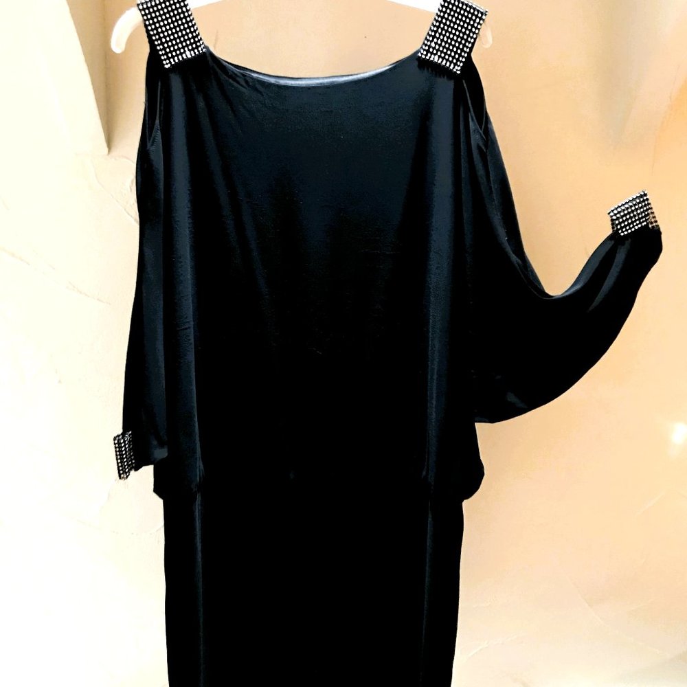 BLACK DRESS 16